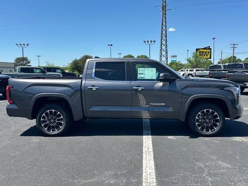 New 2026 Toyota Tundra Limited AWD/4WD image 2