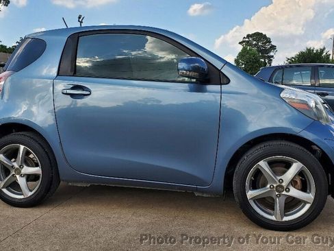 Used 2012 Scion iQ image 8