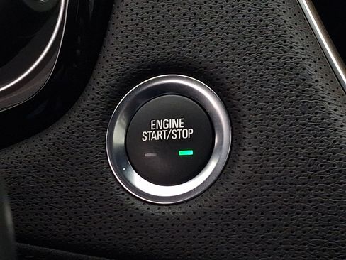 Certified 2023 Cadillac XT5 Premium Luxury image 25