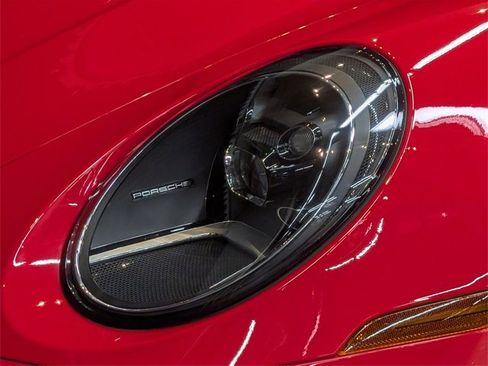 Certified 2022 Porsche 911 Targa 4S w/ Premium Package image 18