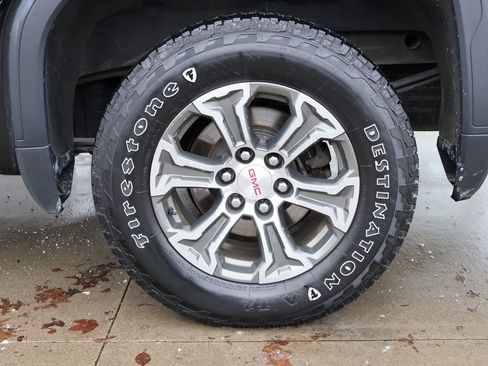 Certified 2020 GMC Sierra 1500 SLE w/ SLE Value Package image 40