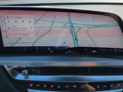 Used 2025 Cadillac Lyriq Sport image 19