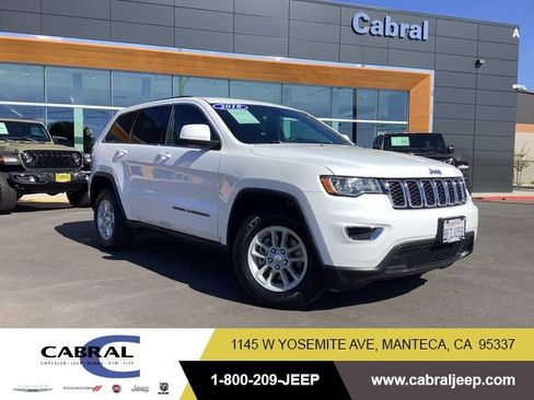 Used 2018 Jeep Grand Cherokee Laredo image 1