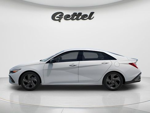 New 2026 Hyundai Elantra Sport FWD image 8