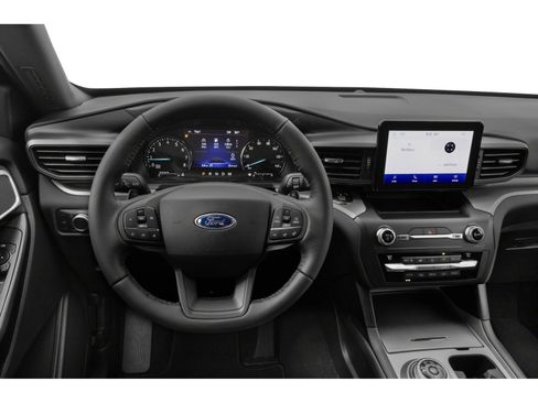Used 2022 Ford Explorer XLT w/ Equipment Group 202A AWD/4WD image 4