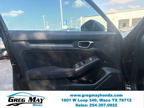 Used 2022 Honda Civic Sport image 9