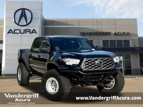 Used 2023 Toyota Tacoma SR AWD/4WD image 1