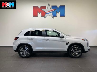 New 2025 Mitsubishi Outlander Sport ES