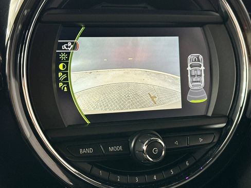 Used 2018 MINI Cooper S image 22