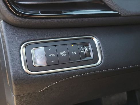 New 2026 Buick Enclave Sport Touring image 8