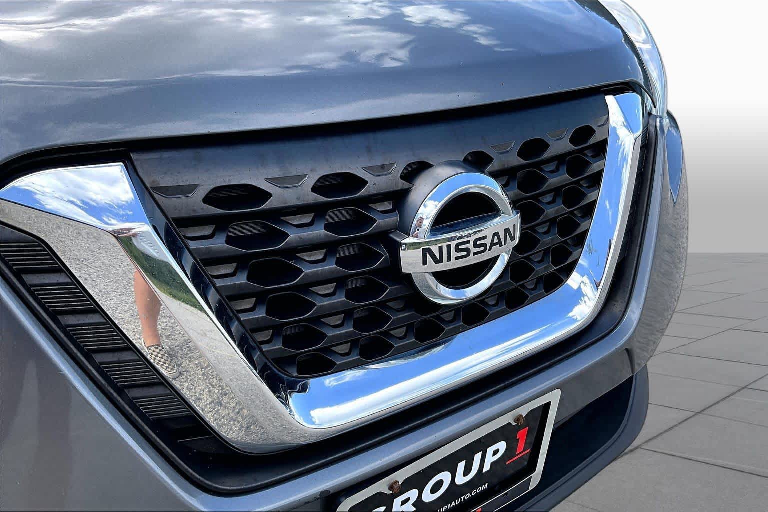 Used 2019 Nissan Kicks S FWD image 32
