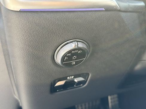 New 2026 Mercedes-Benz GLC 300 image 35