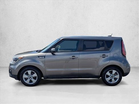 Used 2018 Kia Soul FWD image 8