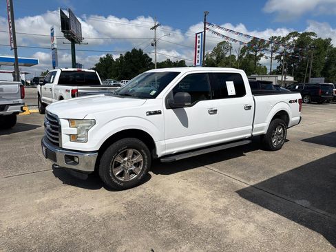 Used 2015 Ford F150 XLT w/ Equipment Group 302A Luxury AWD/4WD image 2