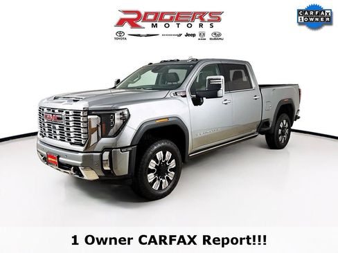 Used 2025 GMC Sierra 3500 Denali w/ Denali Reserve Package AWD/4WD image 8