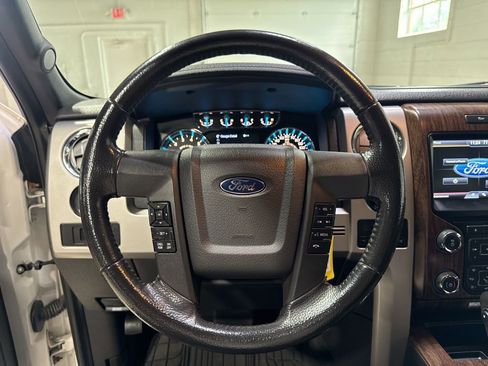 Used 2013 Ford F150 Lariat w/ Lariat Chrome Pkg AWD/4WD image 10