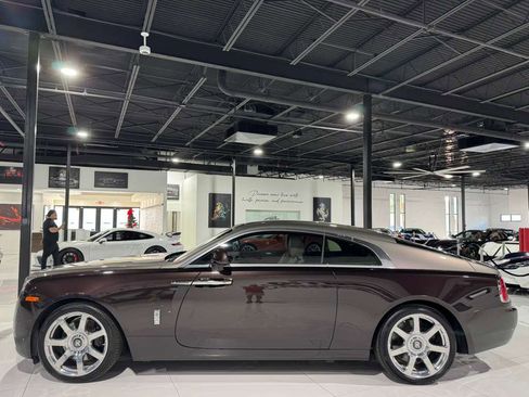 Used 2014 Rolls-Royce Wraith image 4