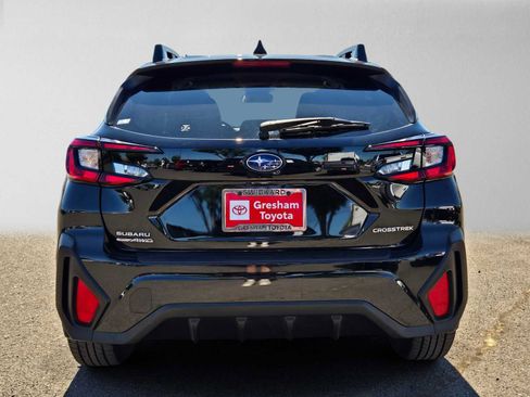 Used 2024 Subaru Crosstrek 2.0i Premium w/ Popular Package #3 AWD/4WD image 5