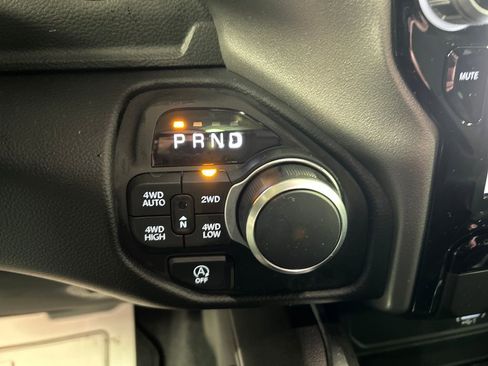 New 2026 RAM 1500 Big Horn AWD/4WD image 17