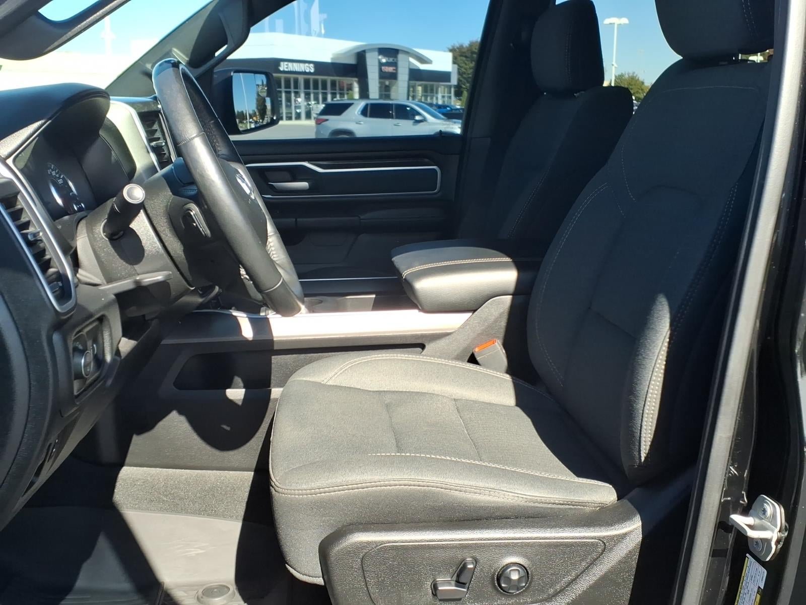 Used 2020 RAM 1500 Big Horn AWD/4WD image 17