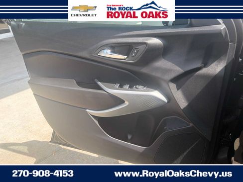 Used 2026 Chevrolet Trax LS w/ LS Convenience Package FWD image 22