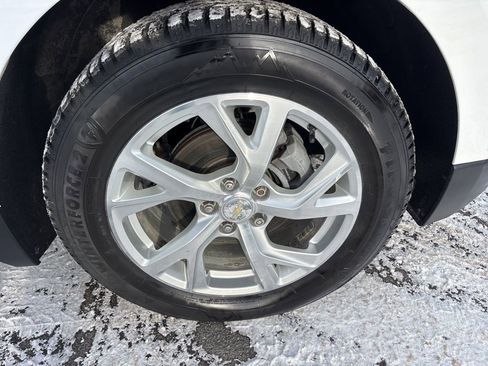 Used 2020 Chevrolet Equinox Premier image 13