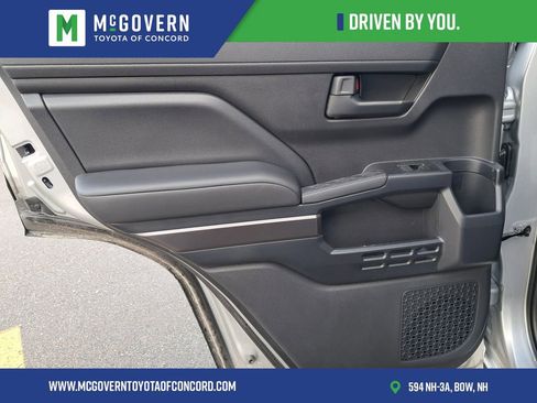 Used 2025 Toyota 4Runner SR5 image 13