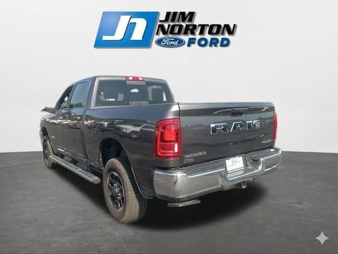 Used 2025 RAM 2500 Laramie AWD/4WD image 7