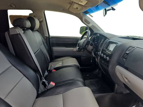 Used 2013 Toyota Tundra 2WD Double Cab image 18