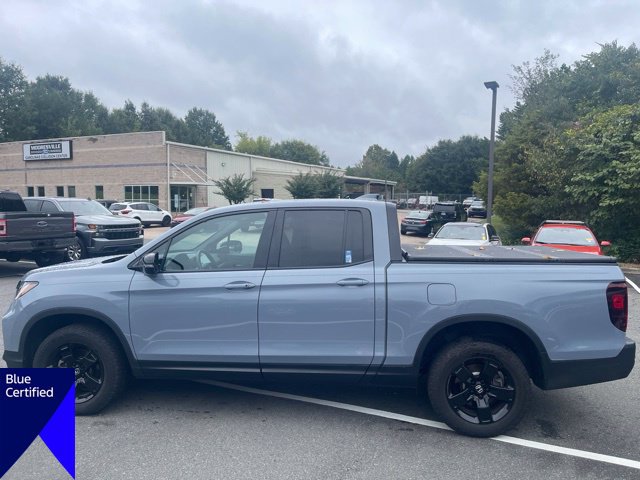Used 2025 Honda Ridgeline Black Edition image 2