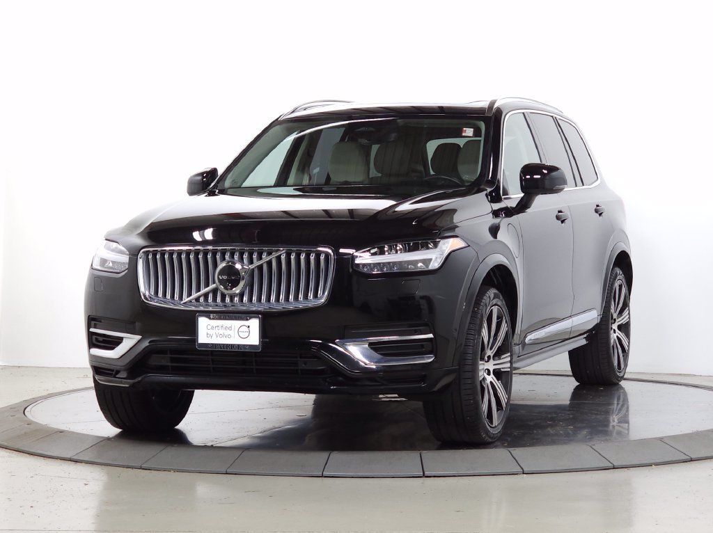 Used 2024 Volvo XC90 T8 Ultimate AWD/4WD image 3