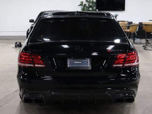Used 2015 Mercedes-Benz E 63 AMG S-Model image 4