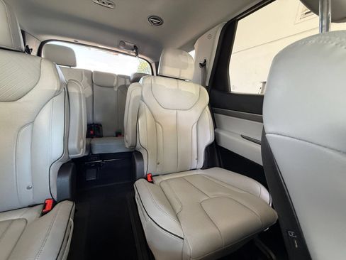 Used 2025 Hyundai Palisade SEL AWD/4WD image 41