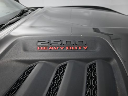 Used 2024 RAM 2500 Laramie w/ Night Edition image 6