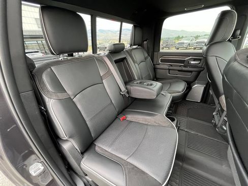 New 2026 RAM 3500 Laramie AWD/4WD image 18