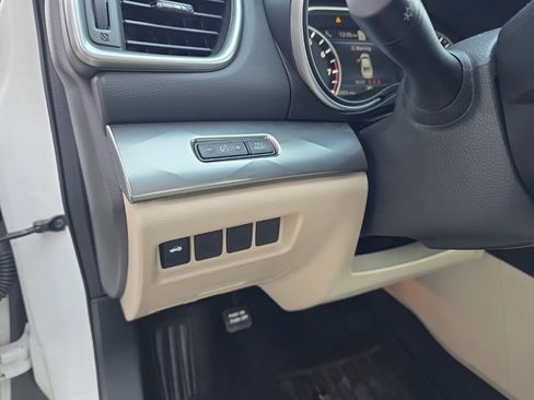 Used 2023 Nissan Maxima SV w/ Floor Mat Group image 16