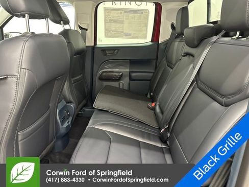 New 2026 Ford Maverick Lariat w/ Black Appearance Package image 21