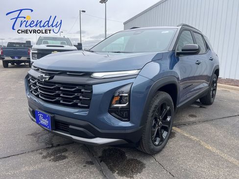 New 2026 Chevrolet Equinox LT w/ Convenience Package II AWD/4WD image 1