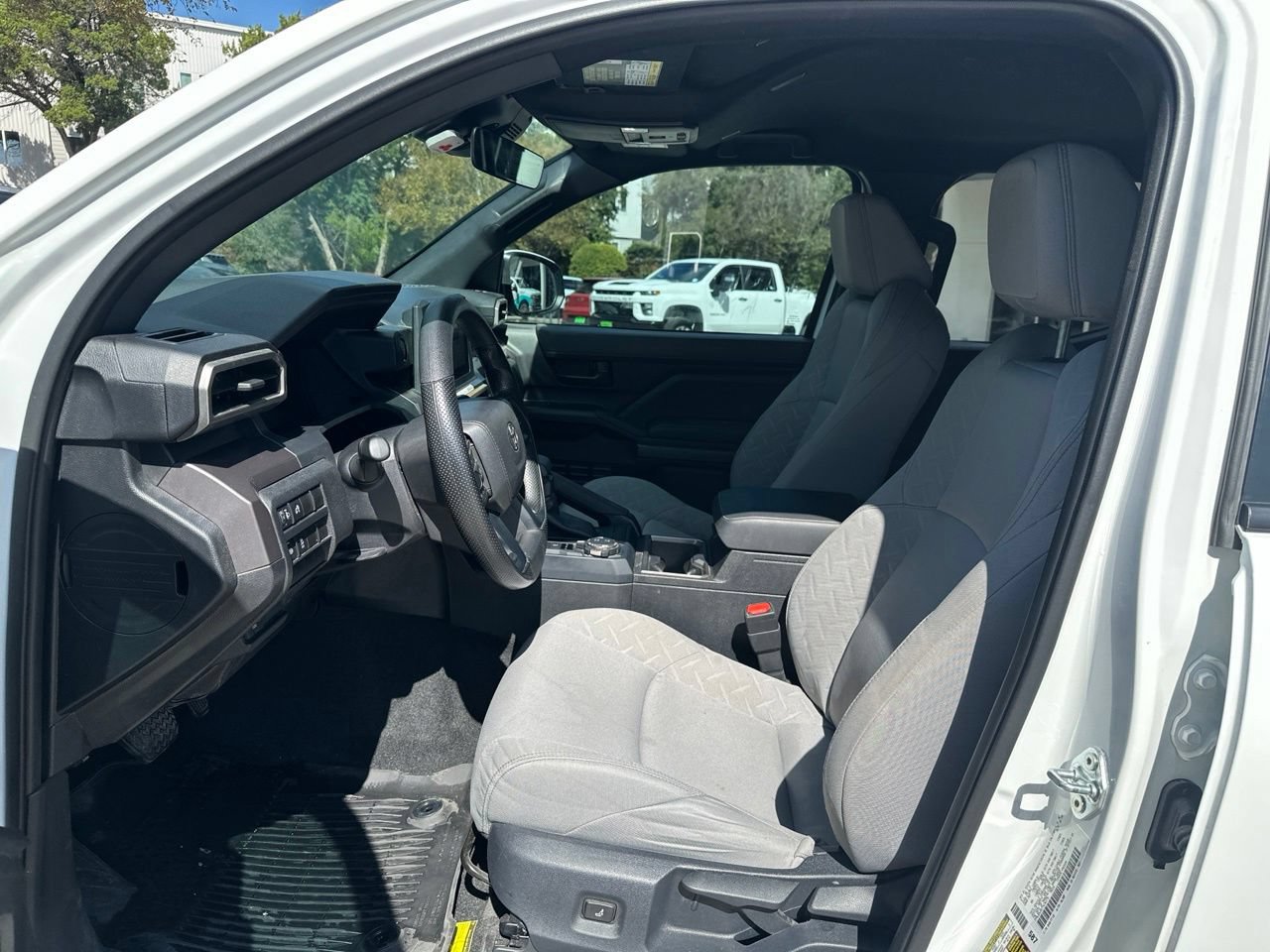 Used 2026 Toyota Tacoma SR5 AWD/4WD image 10
