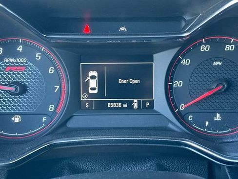Used 2022 Chevrolet TrailBlazer RS FWD image 30