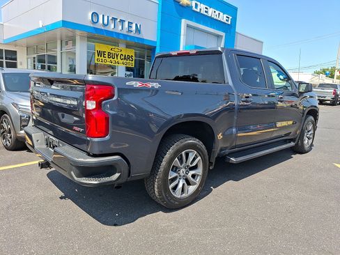 Used 2022 Chevrolet Silverado 1500 RST w/ Bed Protection Package AWD/4WD image 4