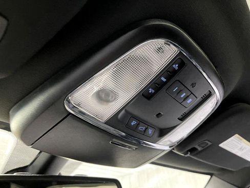 Used 2014 Jeep Grand Cherokee Limited image 25