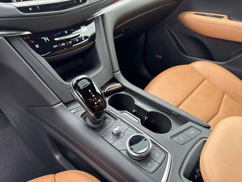 Certified 2022 Cadillac XT5 Premium Luxury image 24