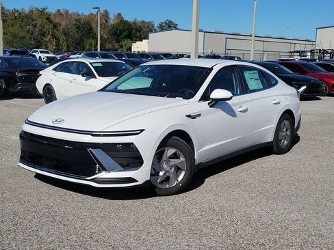 New 2026 Hyundai Sonata SE image 1