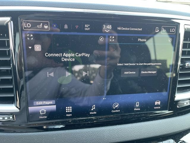 Used 2025 Chrysler Pacifica Select FWD image 16