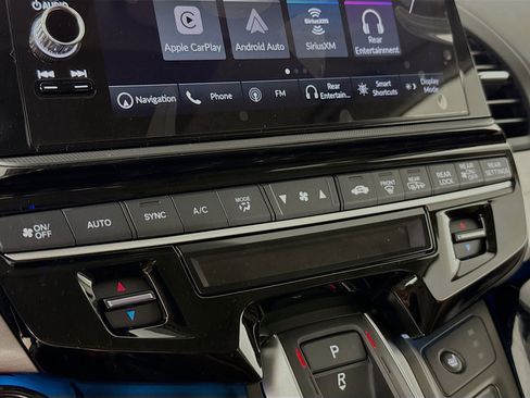 New 2026 Honda Odyssey Touring image 19