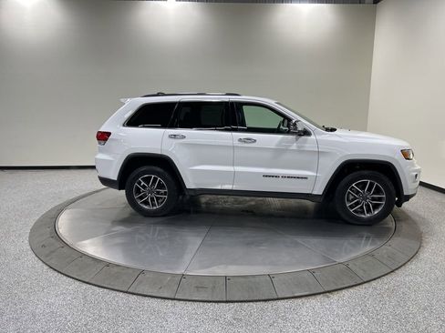 Used 2021 Jeep Grand Cherokee Limited w/ Trailer Tow Group IV AWD/4WD image 6