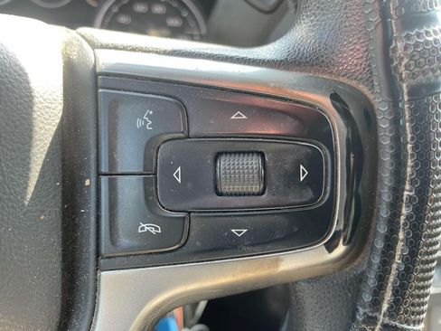 Used 2020 Chevrolet Silverado 2500 LT w/ Z71 Off-Road Package AWD/4WD image 20