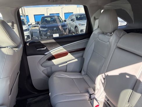 Used 2015 Acura MDX FWD image 25
