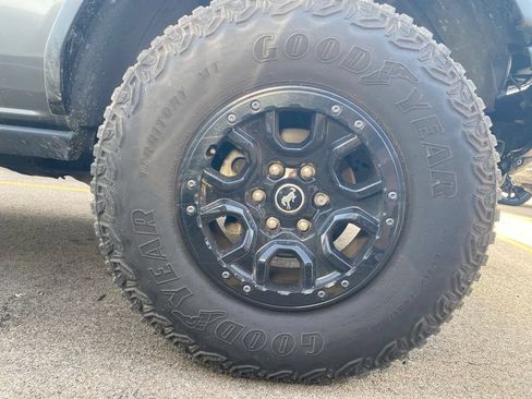 Used 2022 Ford Bronco Wildtrak AWD/4WD image 6